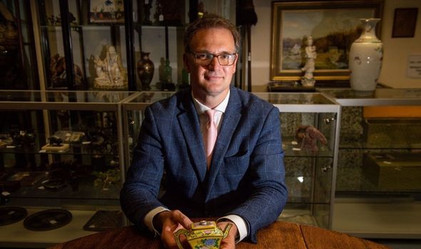 Charles Hanson Age, Illness, Net Worth, Auction Houses