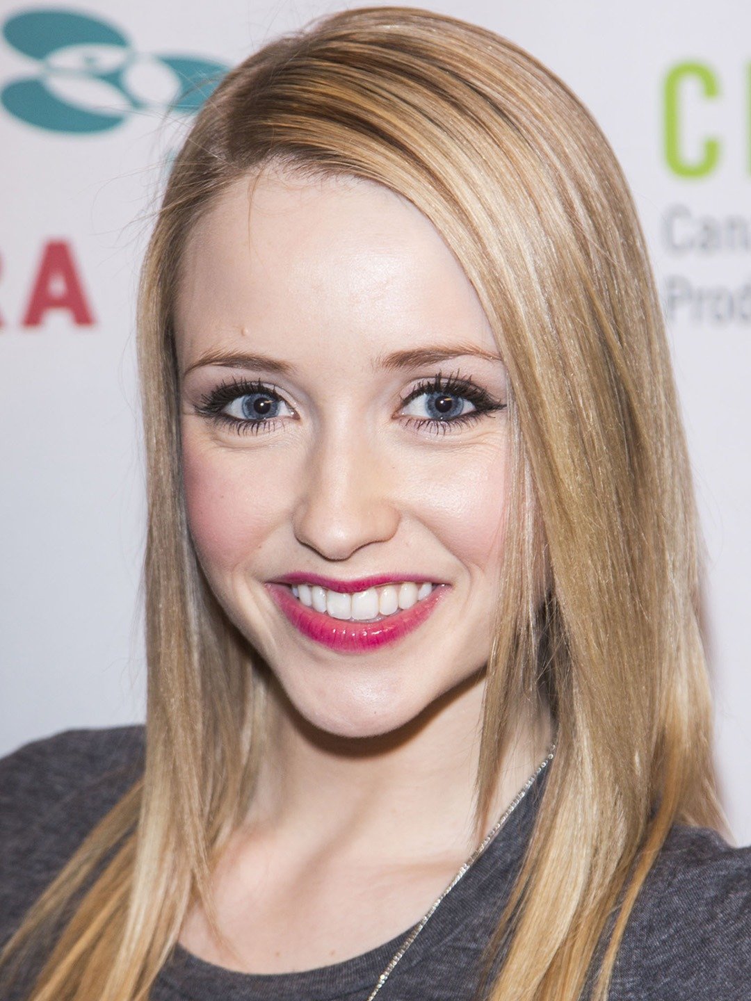 Emily Tennant Movies and TV Shows, Age, Height, Instagram