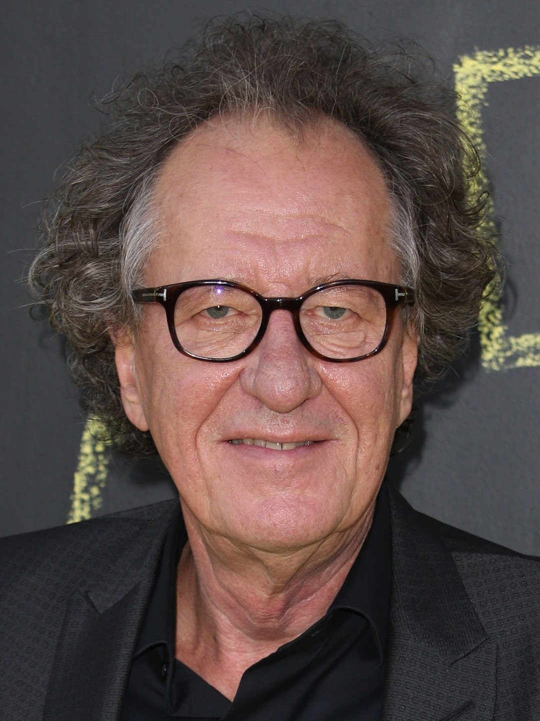 Geoffrey Rush Movies and TV Shows, Barbosa, Finding Nemo, Harro Potter, Young, Latest Movie