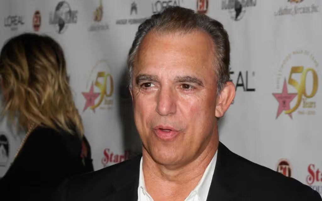 What is Jay Thomas known for?