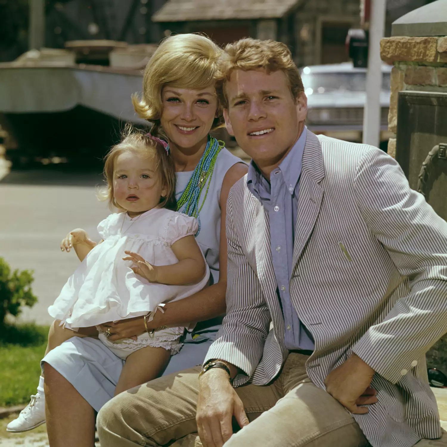 Ryan O’Neal First Wife: Meet Joanna Moore