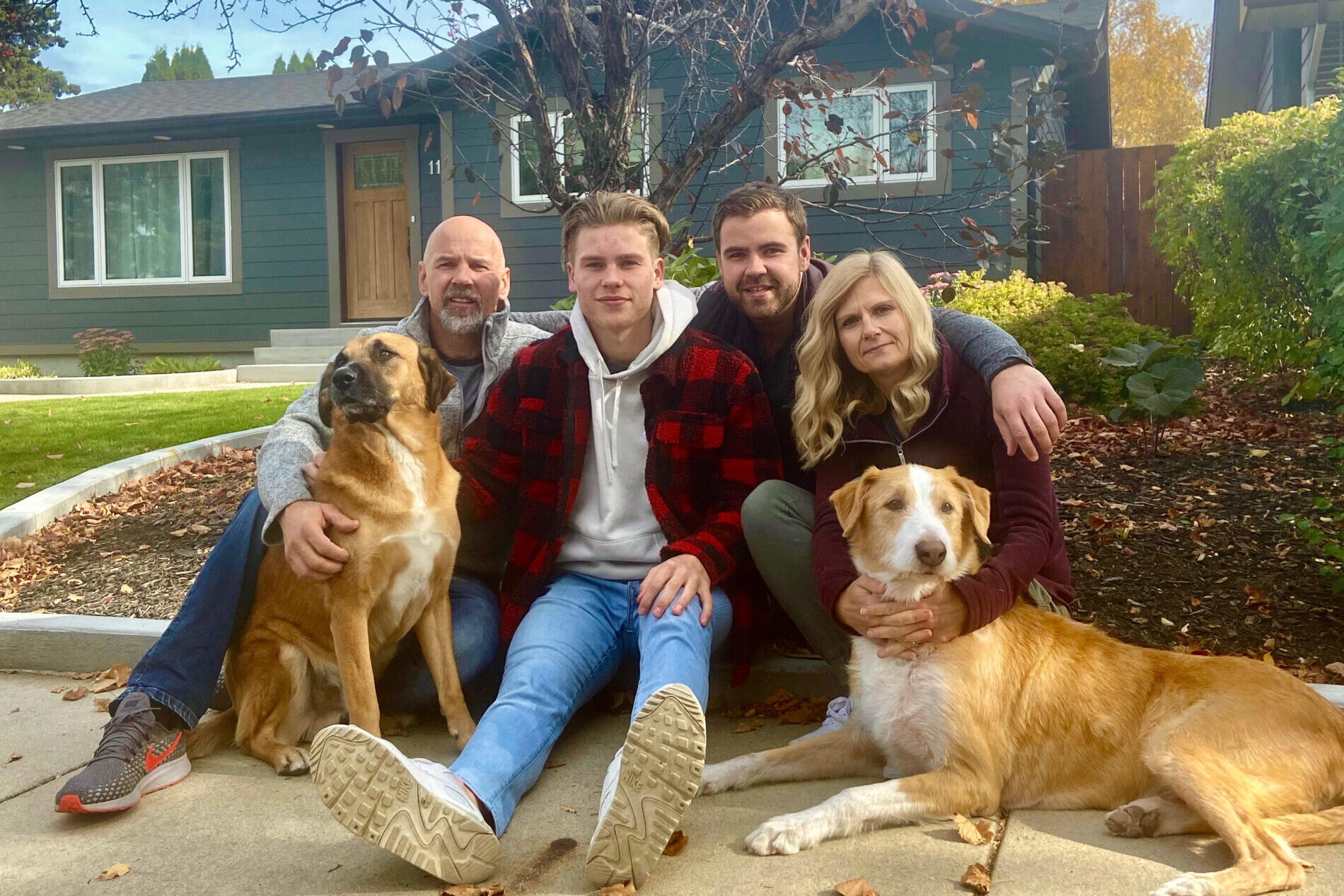 Connor Zary Parents: Meet Scott And Kathleen Zary