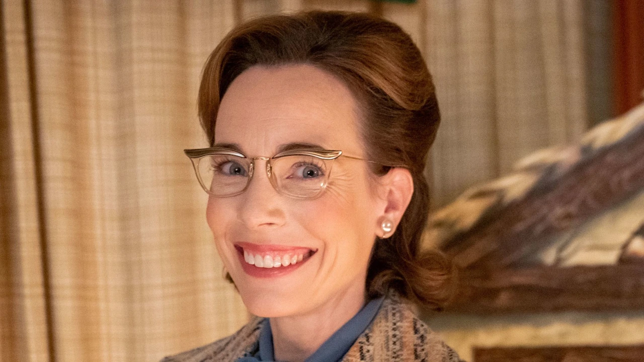 Laura Main Age, Net Worth, Movies and tv shows, Singing, Height