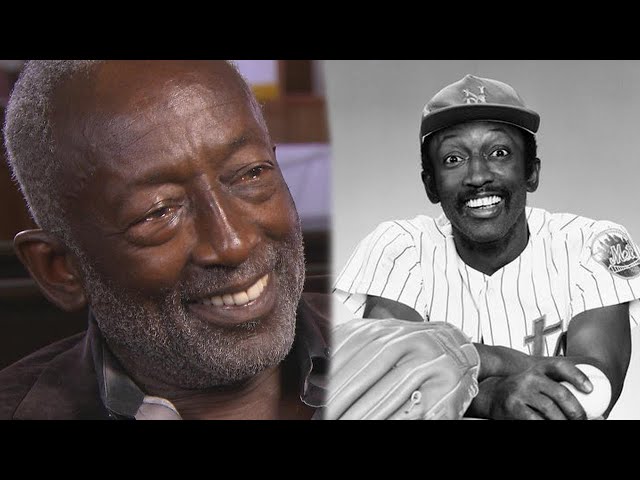 What baseball player did Garrett Morris play on SNL?
