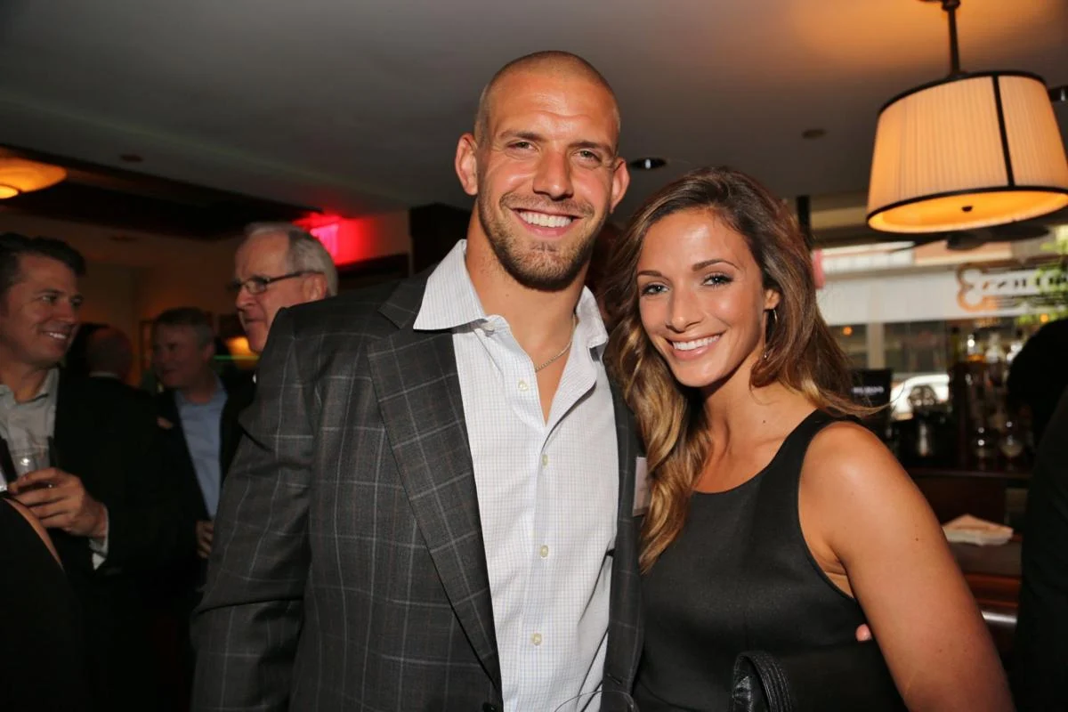 James Laurinaitis wife: Who is Shelly Laurinaitis?