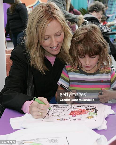 Who are Janel Moloney‘s children?