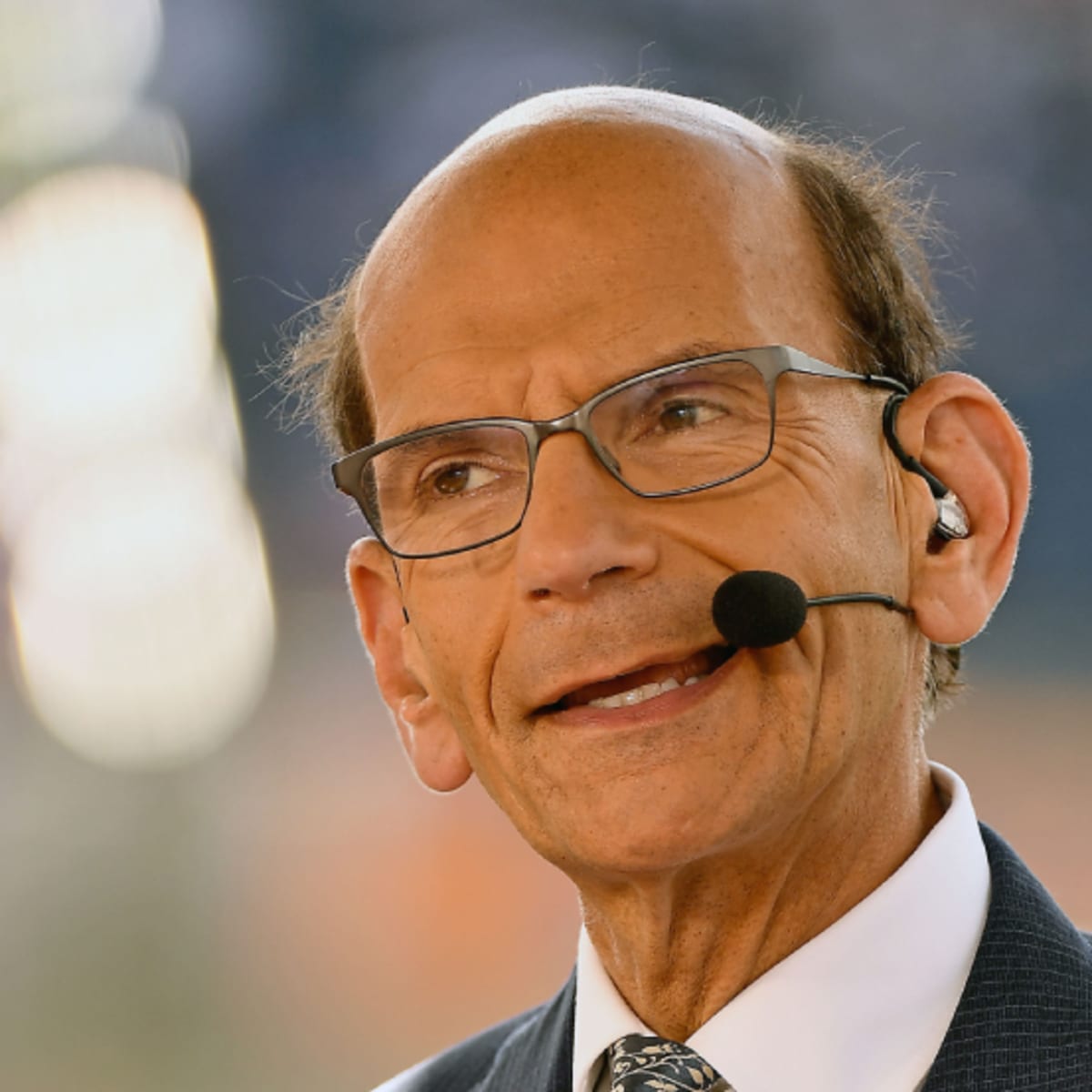 What are Paul Finebaum’s credentials? Does Paul Finebaum have a podcast?