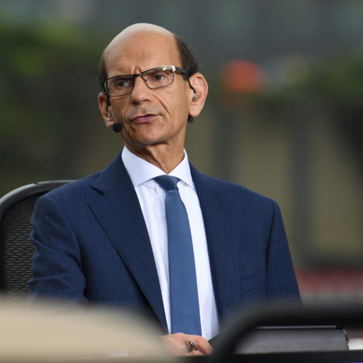 When did the Paul Finebaum radio show start? Where is the Paul Finebaum show filmed at? Where is the Paul Finebaum show broadcast from?