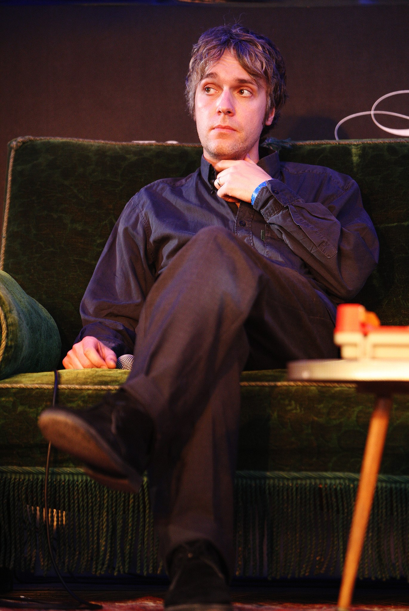 Simon Tong wife: Is Simon Tong married?