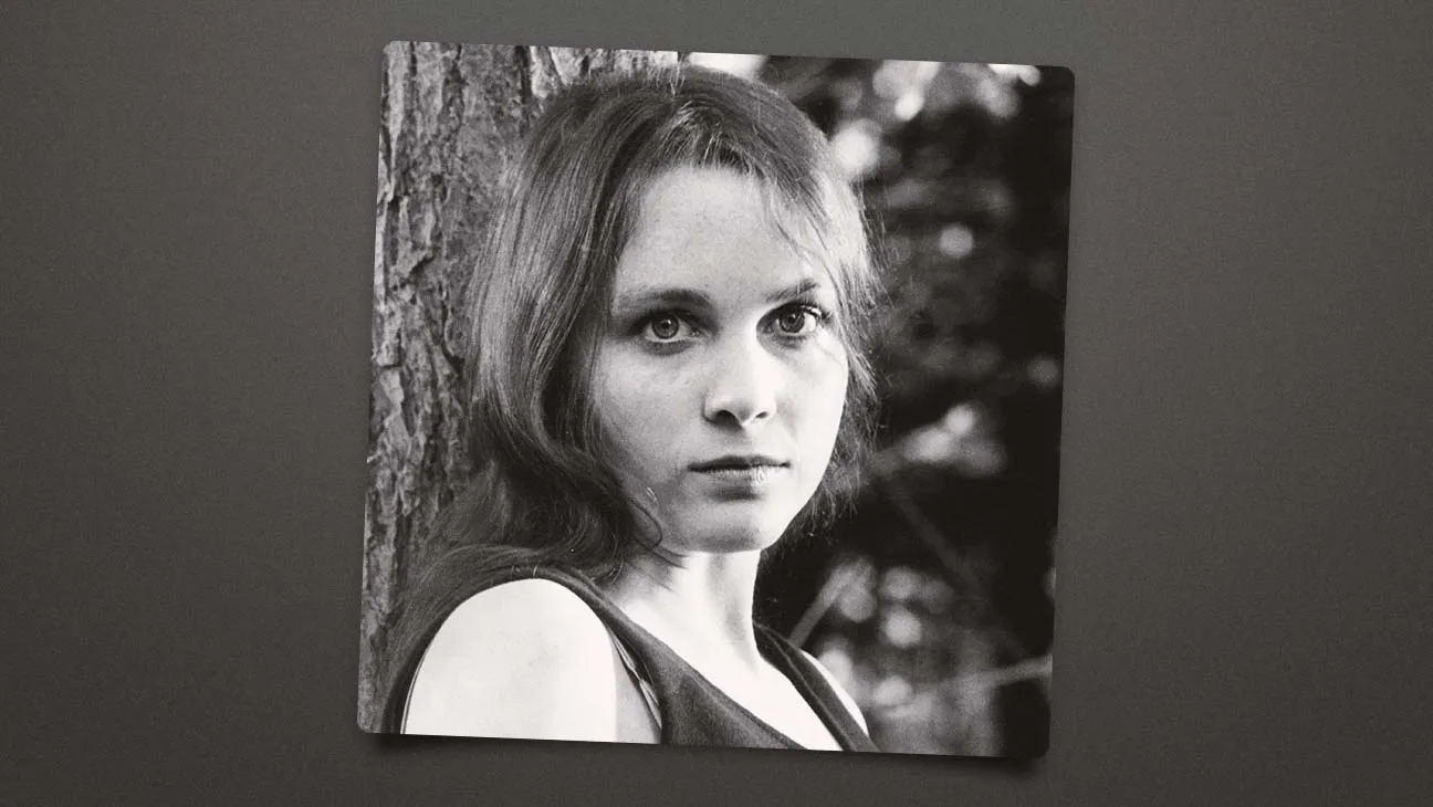 Tisa Farrow Obituary