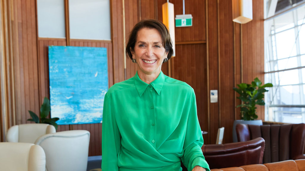 Jayne Hrdlicka Age, Height, Email Address, House, Sons