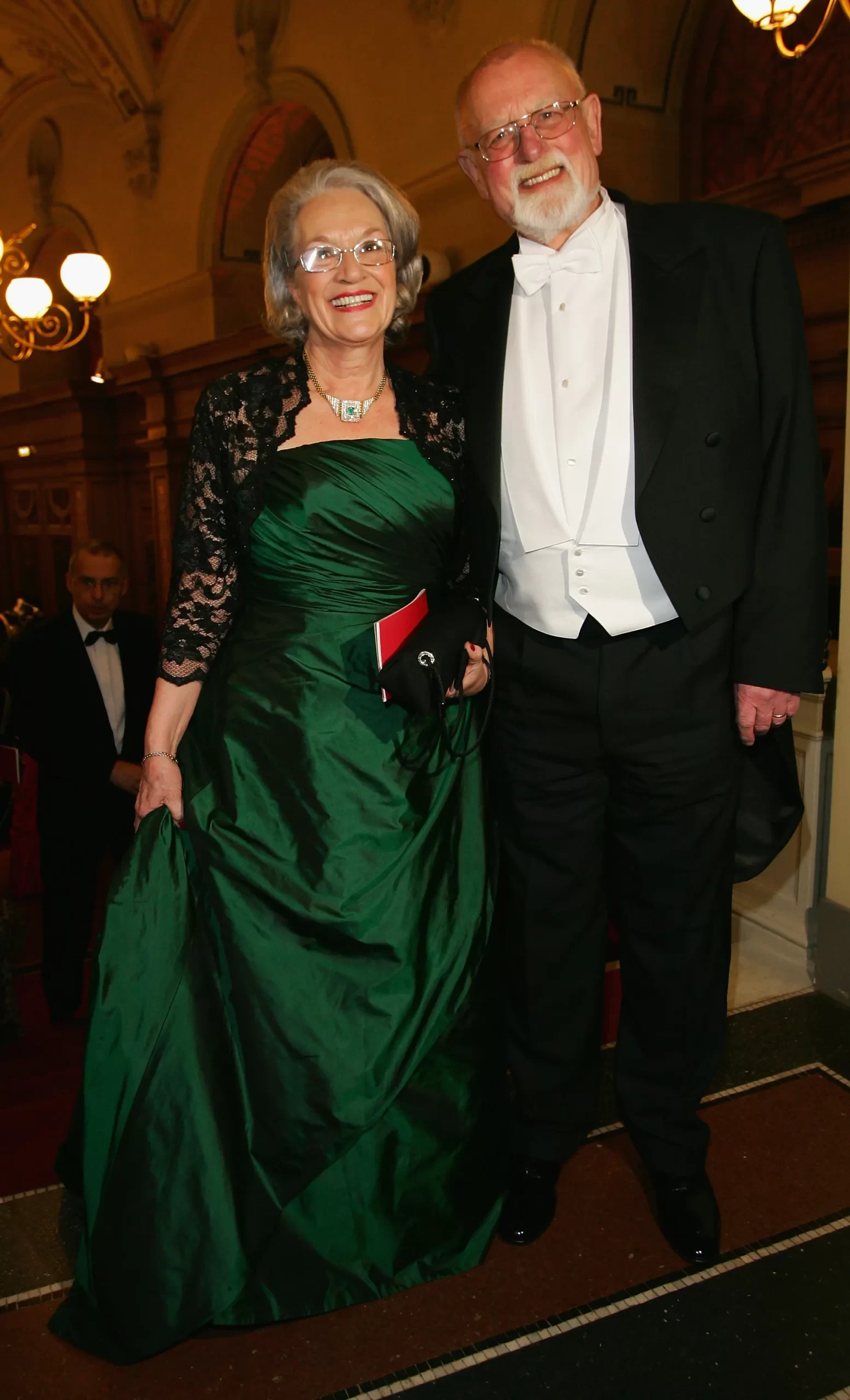 Roger Whittaker Wife: Who is Natalie O’Brien?