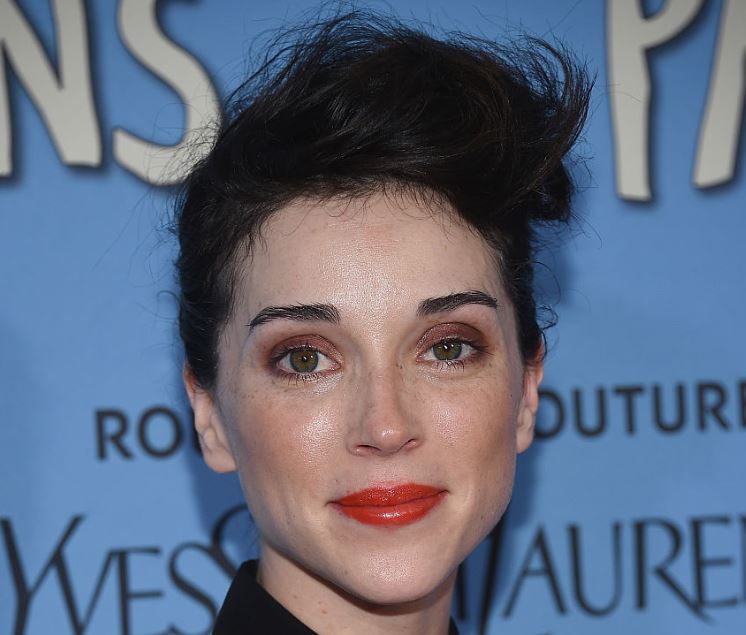 St. Vincent (musician) Age, Albums, Movies, Upcoming Events, Height