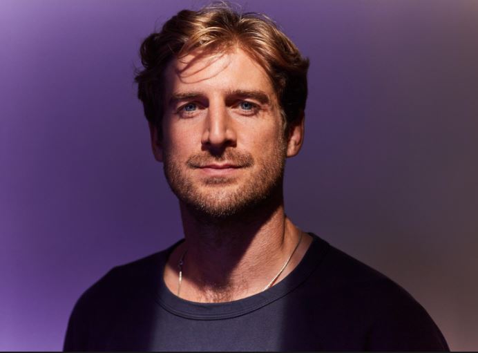 Tom Stourton age: How old is Tom Stourton?