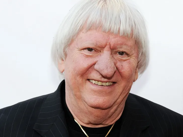 Ben Lanzarone Age, Height, Movies, Education, Family