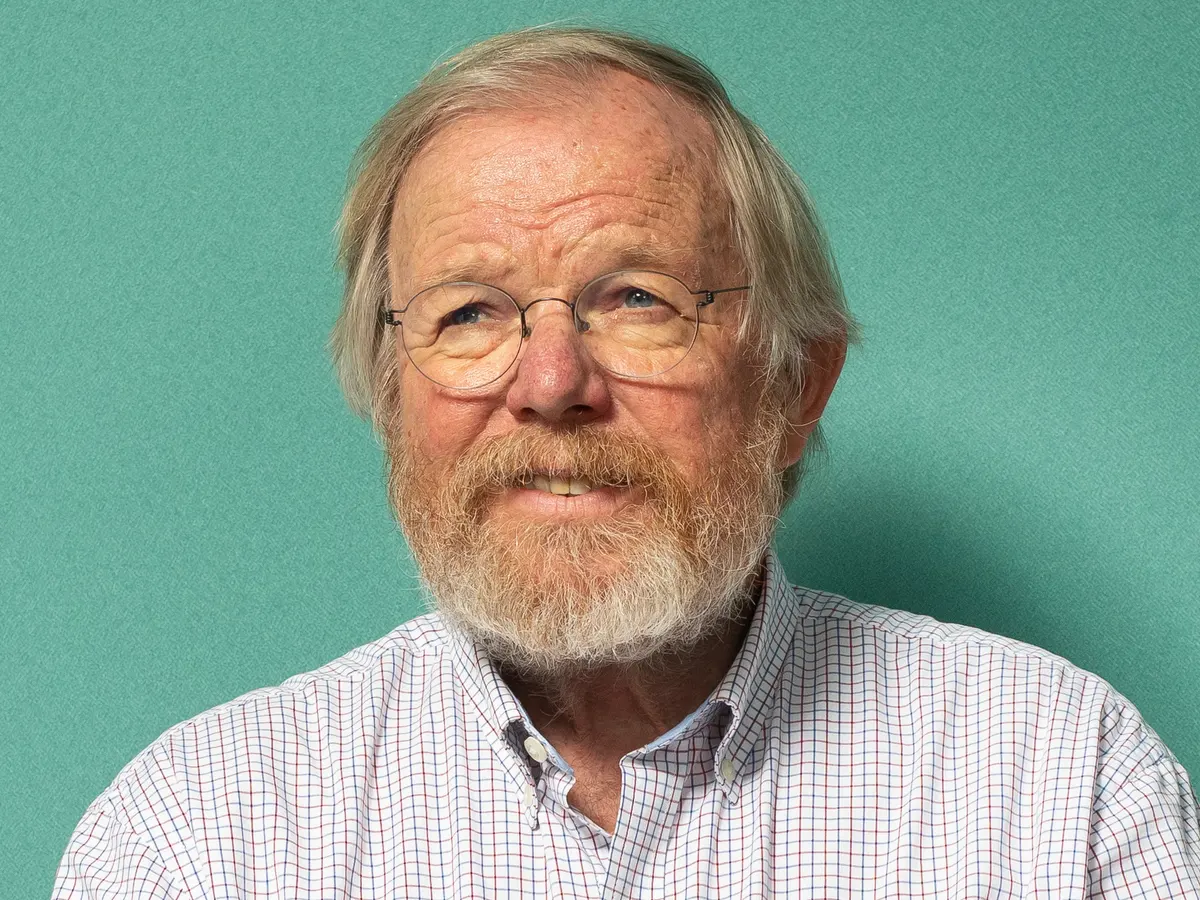 Bill Bryson Age, Height, Movies, Education, Family