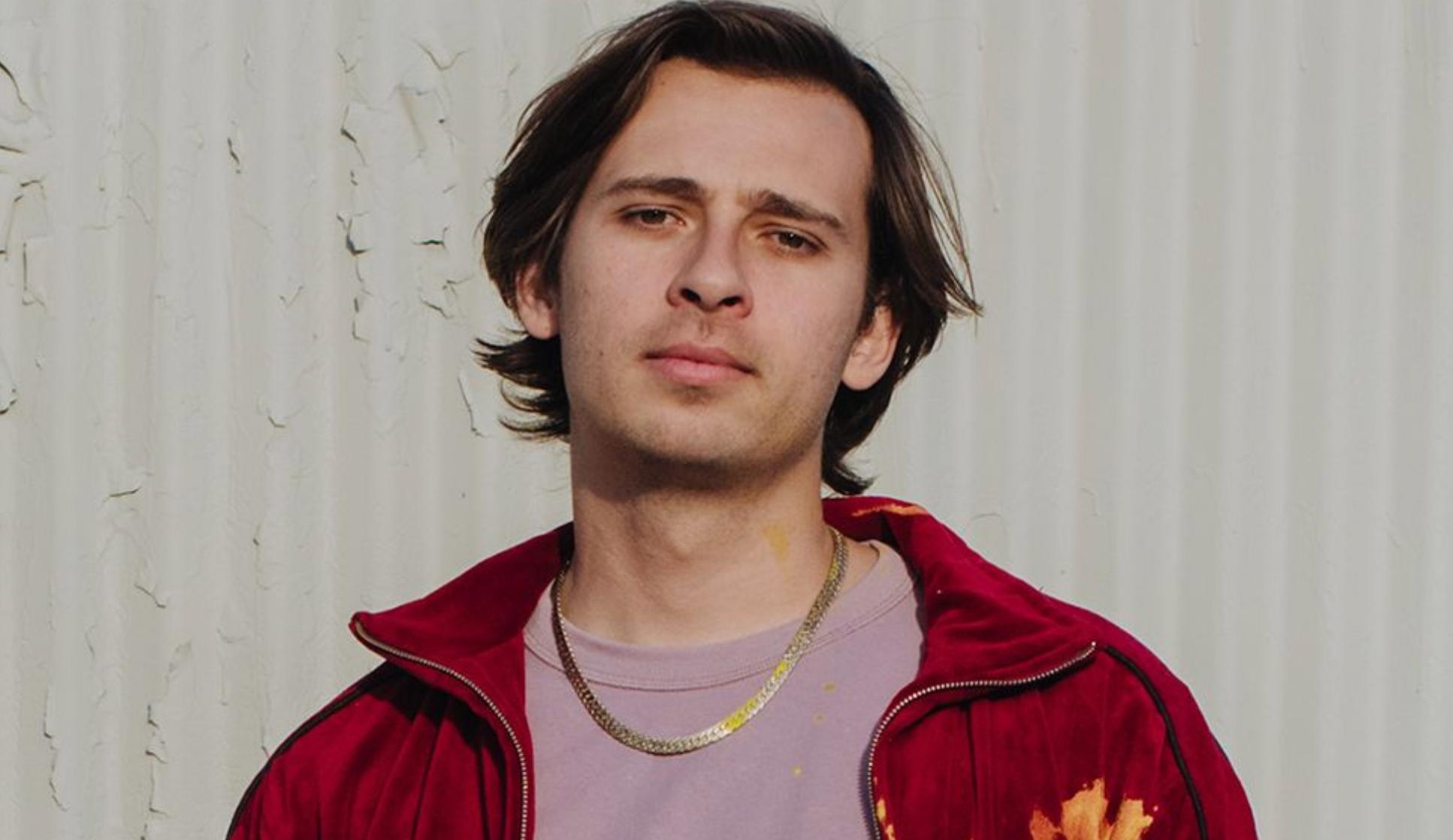 What genre of music is Flume? How many times has Flume won Hottest 100?