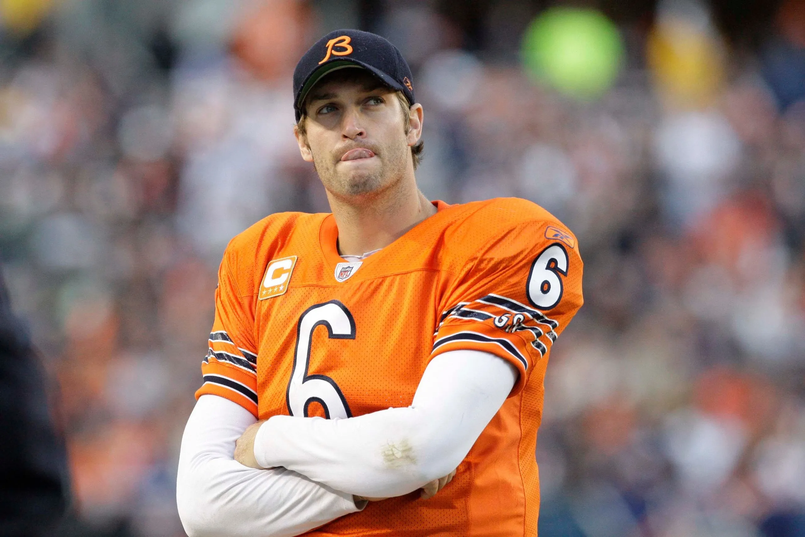 How does Jay Cutler control his diabetes?
