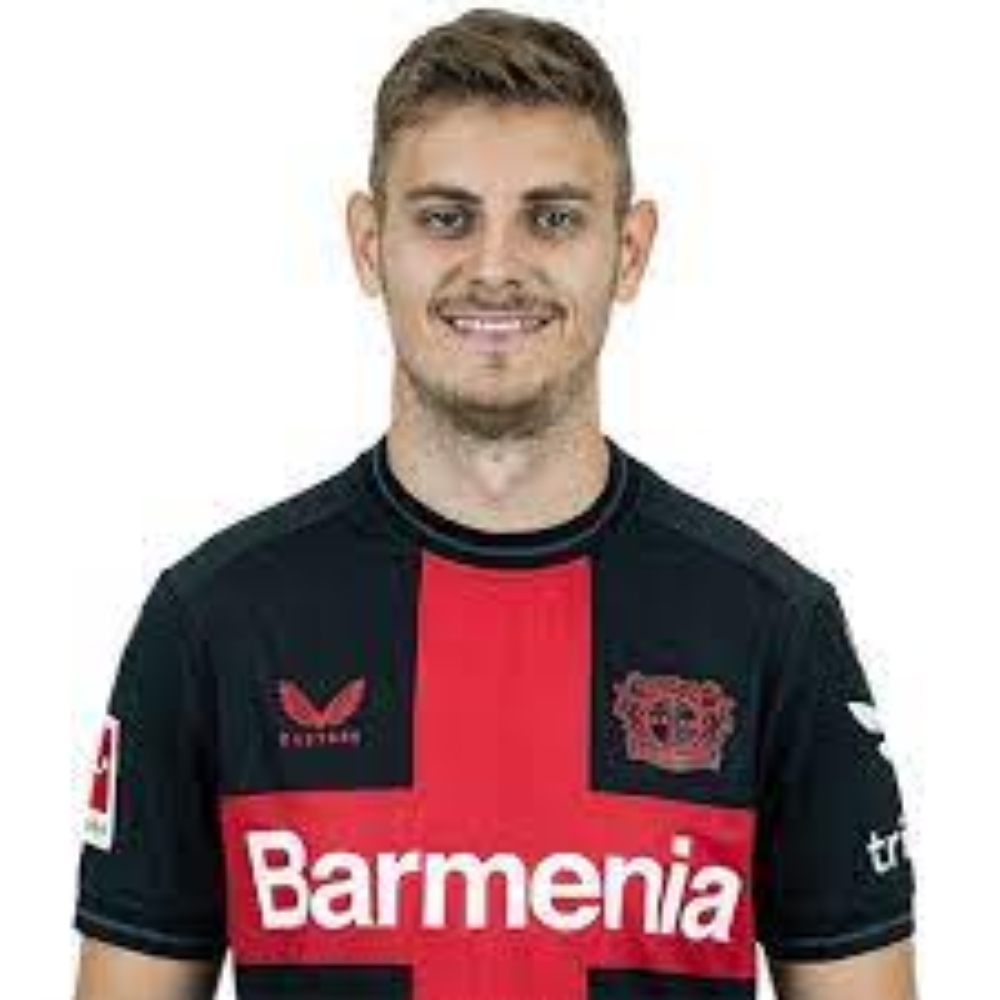 Josip Stanišić children: Does Josip Stanišić have kids?