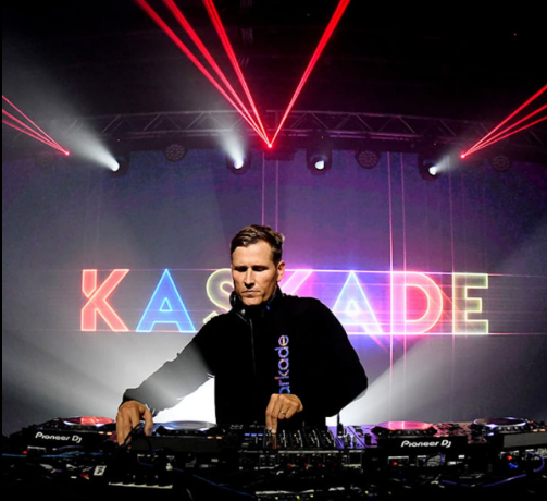 What kind of DJ is Kaskade?