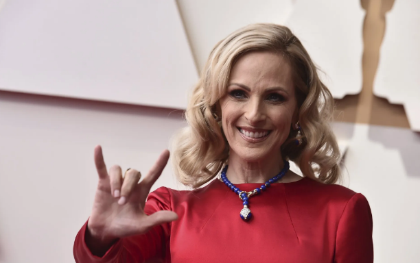 Marlee Matlin Net Worth: How rich is Marlee Matlin?