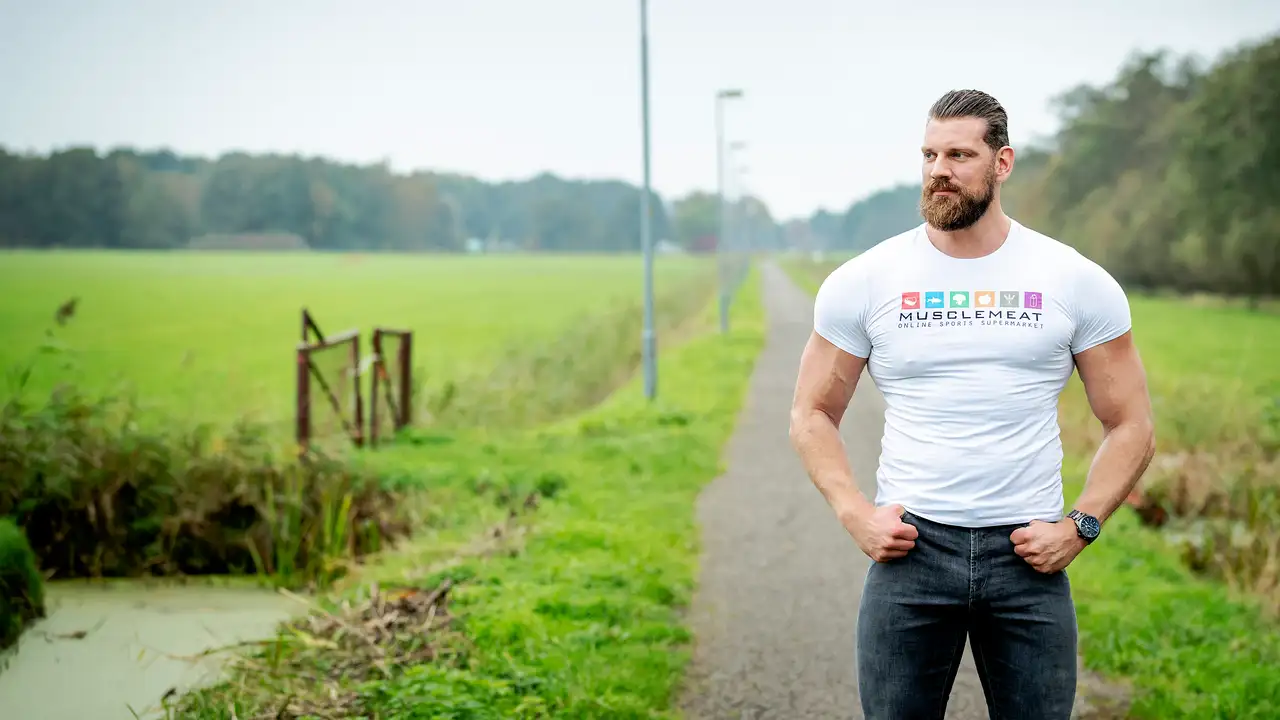 Olivier Richters Movies, Kratos, Shaq, Height, Weight, Bench Press, Instagram