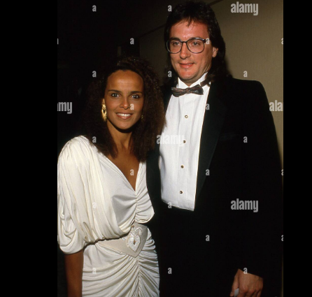 Shari Belafonte First husband: Who is Robert Harper?