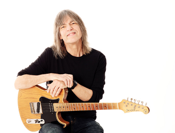 Is Kyra Sedgwick related to Mike Stern?