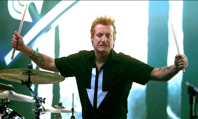 How old is Tré Cool? What nationality is Tré Cool?