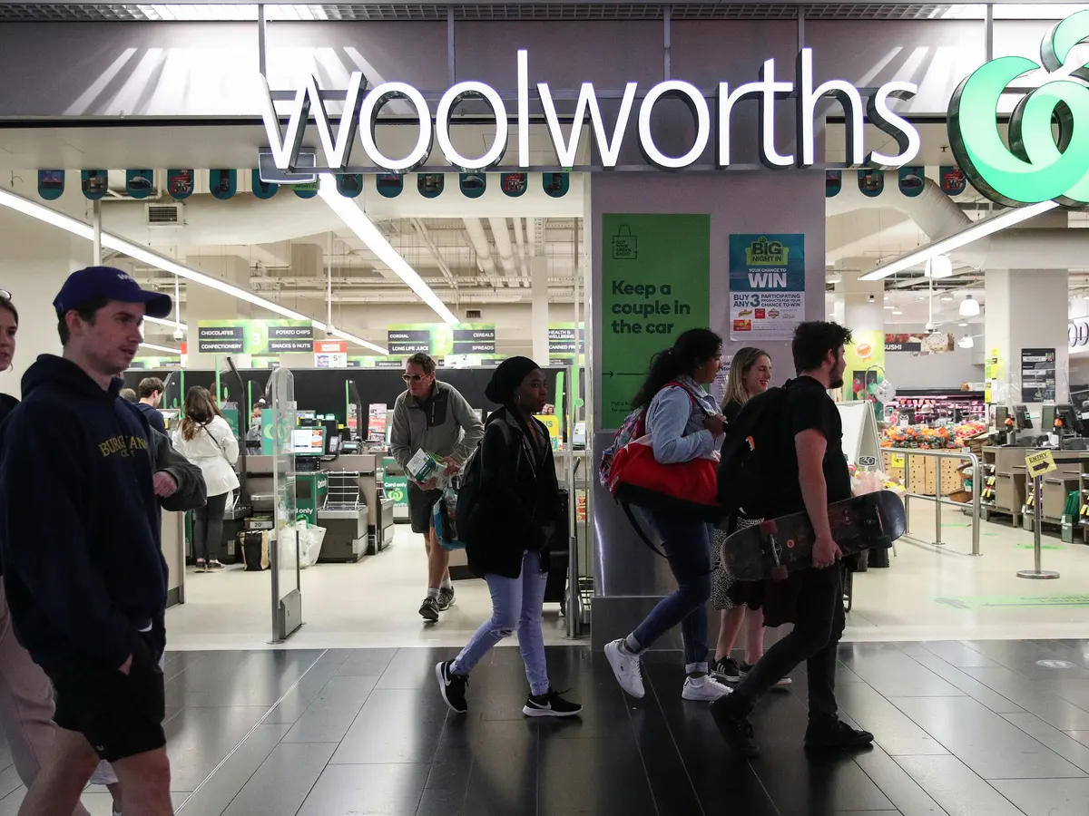 Does Woolworths exist in America? Is there a Woolworths in America?