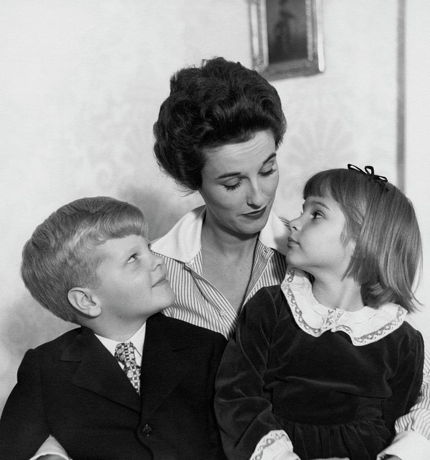 Babe Paley Children: Meet Amanda Burden, Kate Paley, Stanley Grafton Mortimer III