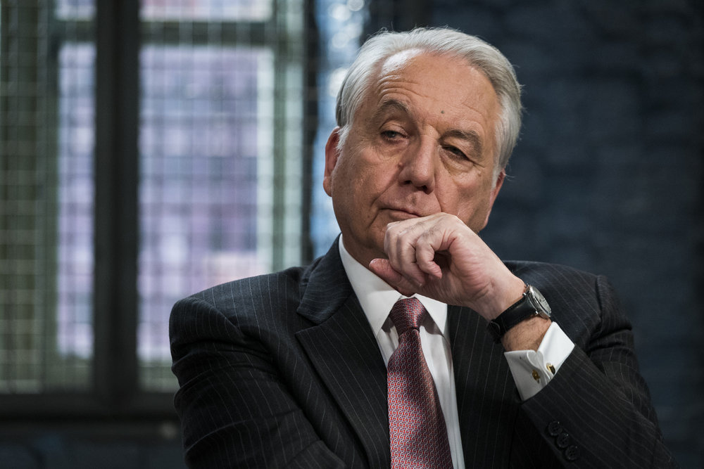 Bob Gunton Movies and TV Shows