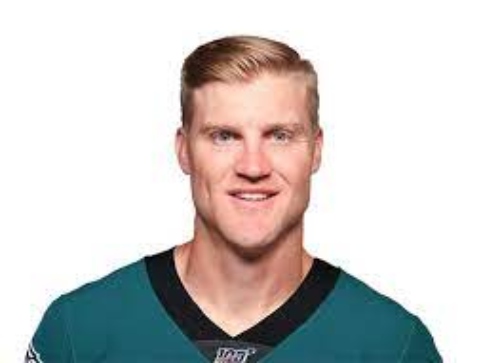 How many different teams did Josh McCown play for? Did Josh McCown play for the Eagles?