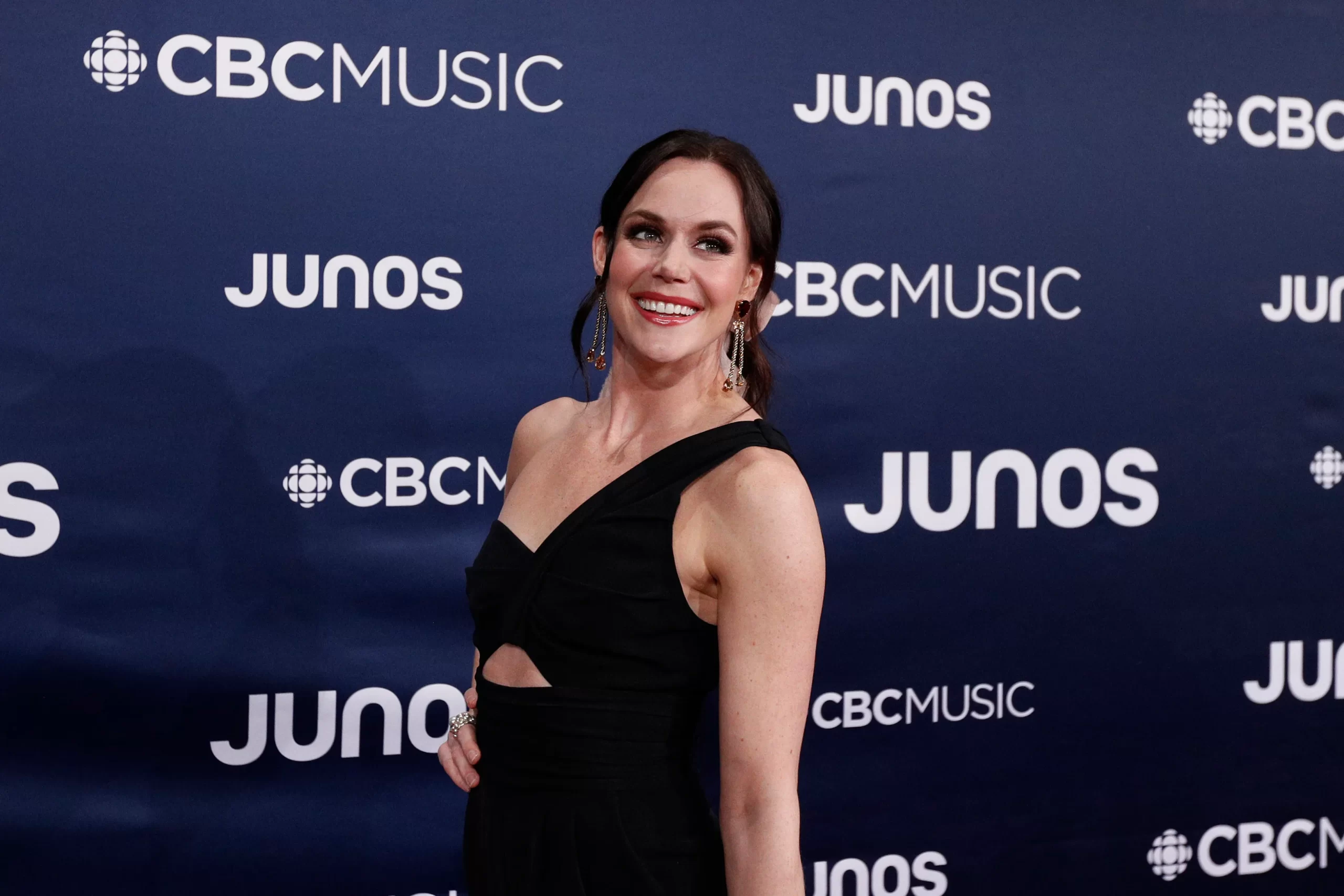 Tessa Virtue Children: Does Tessa Virtue have Kids?