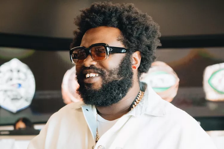 How many Grammys does James Fauntleroy have?