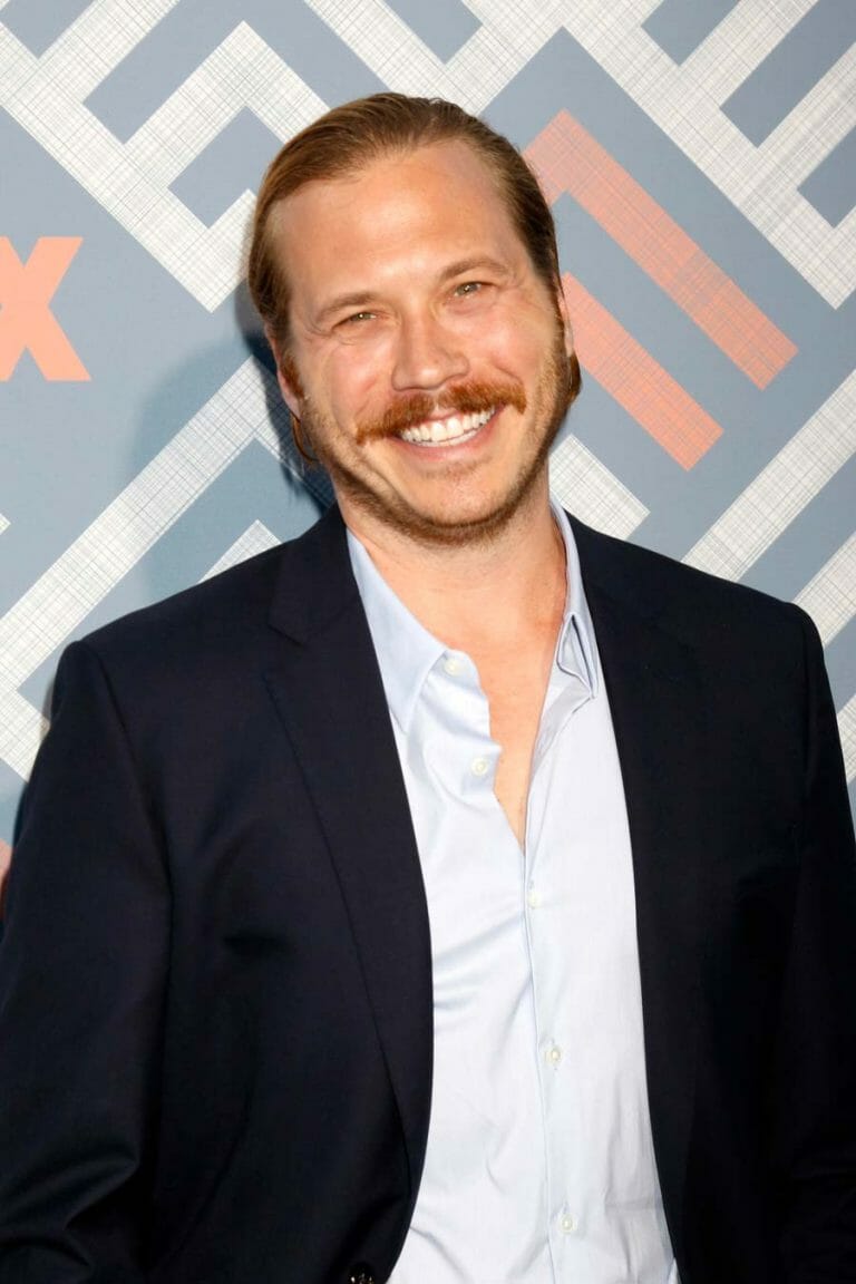 Scott MacArthur parents: Meet Bruce McArthur & Shelley MacArthur Farley