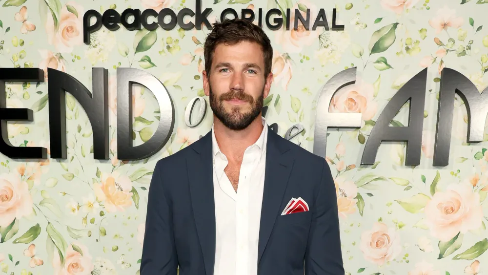 Austin Stowell Net Worth: How rich is Austin Stowell?