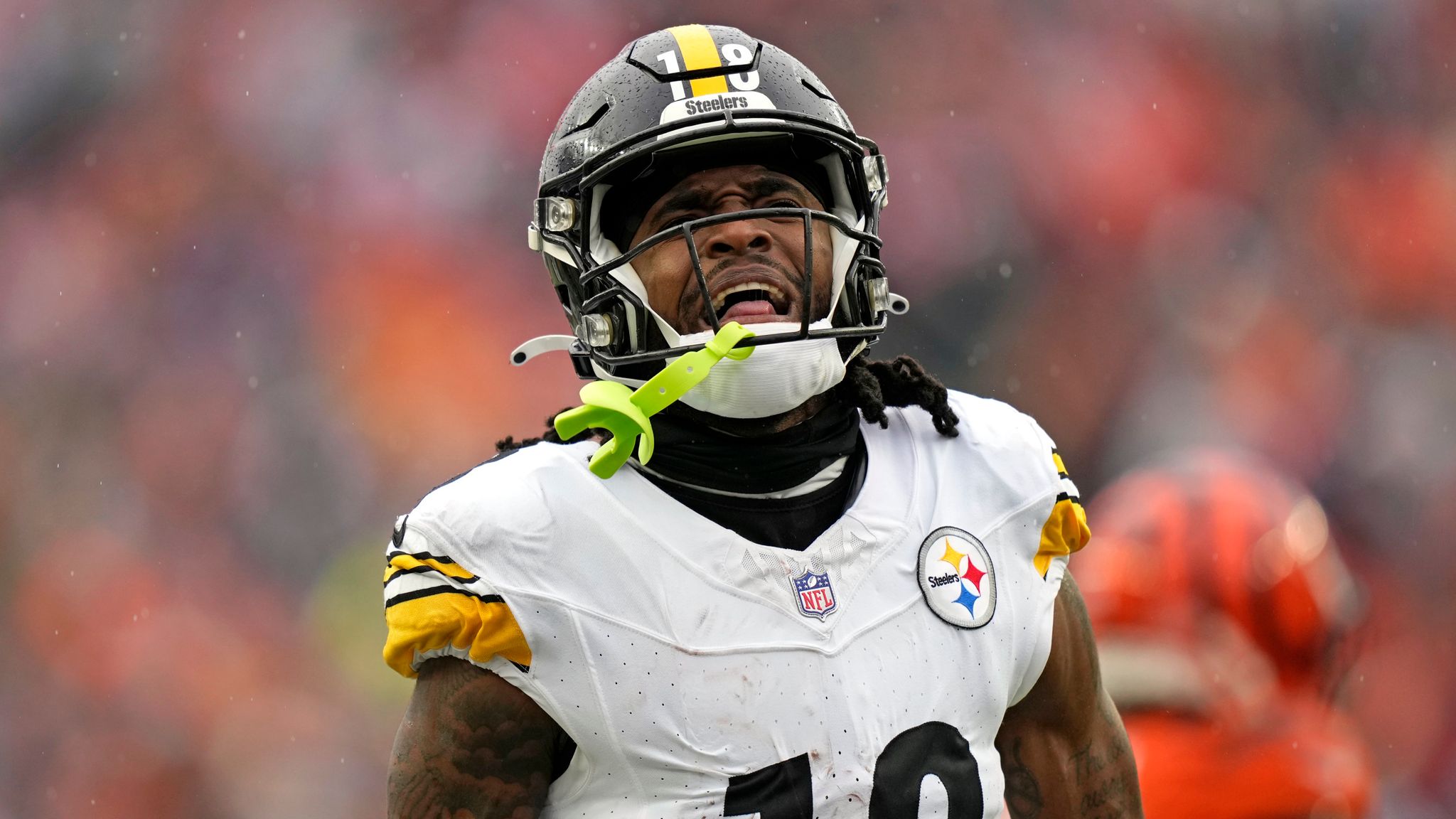 “Panthers Acquire Diontae Johnson from Steelers in Exchange for Donte Jackson”