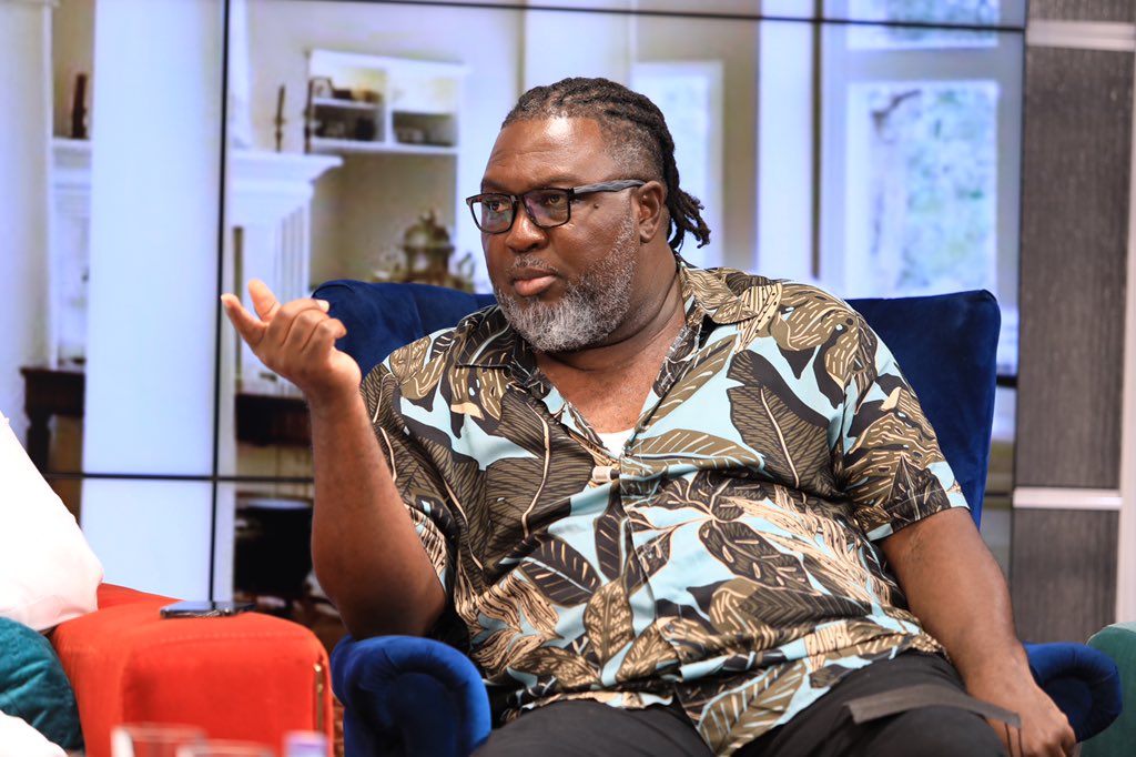 Hammer Opens Up About Short-Lived First Marriage