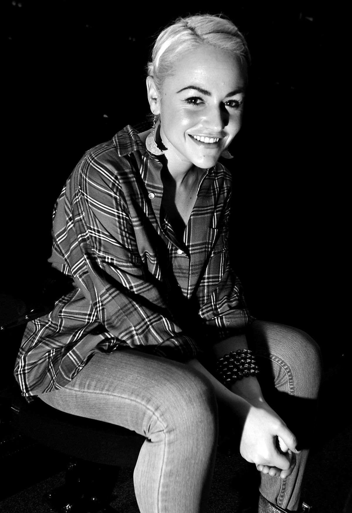 Is Jaime Winstone the Daughter of Ray Winestone?