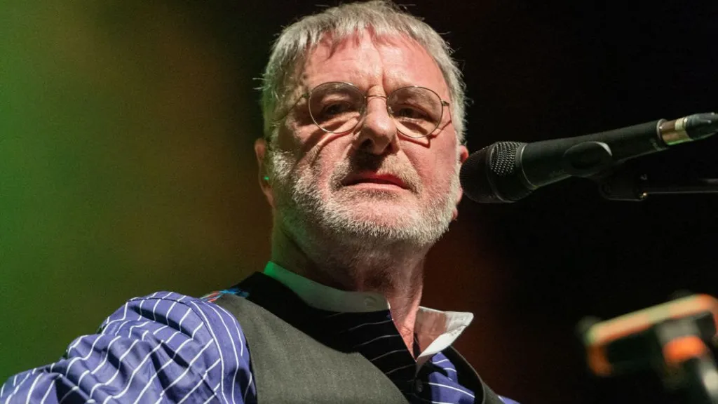 Cockney Rebel Singer Steve Harley Passes Away at Age 73