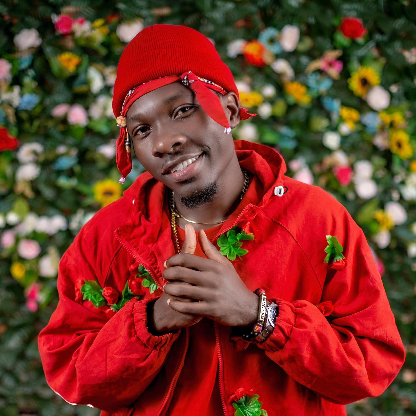 Article Wan Teams Up with Buz Stop Boys to Cleanup Accra