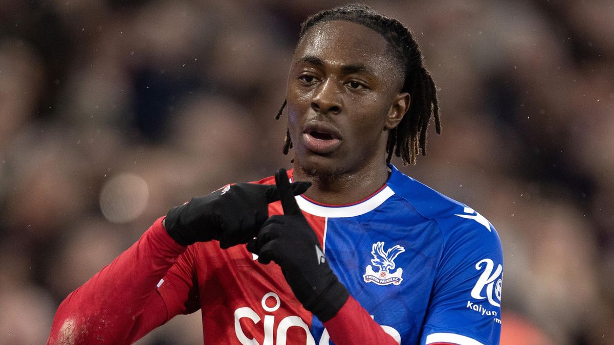 Eze Scores Spectacular Acrobatic Goal in Crystal Palace’s 5-2 Victory over West Ham