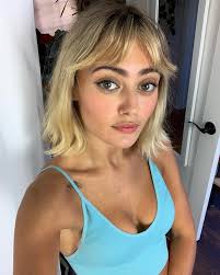 Ella Purnell: From Child Actress to Hollywood Star – A Look at Her Journey and Iconic Roles in Never Let Me Go, Maleficent, and Army of the Dead”
