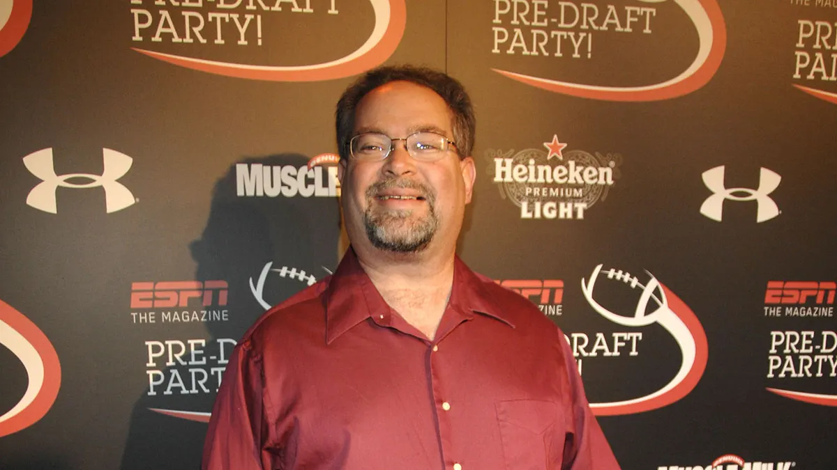 Howie Schwab, longtime ESPN producer, dies at 63