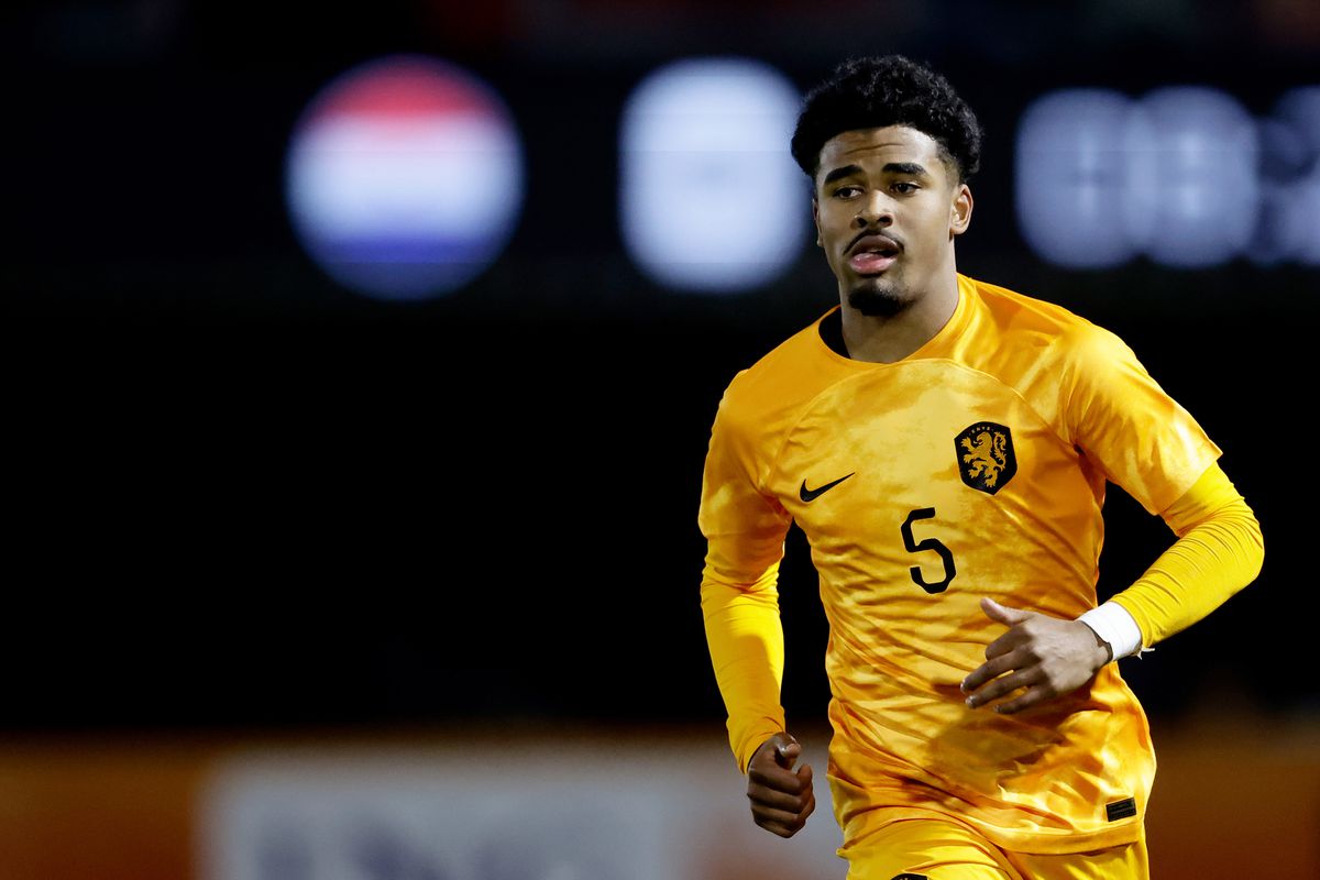 Ian Maatsen Set to Join Aston Villa After Successful Medical, Confirms Fabrizio Romano