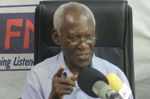 Renowned Sports Commentator Joe Lartey Sr. Dies at Age 96