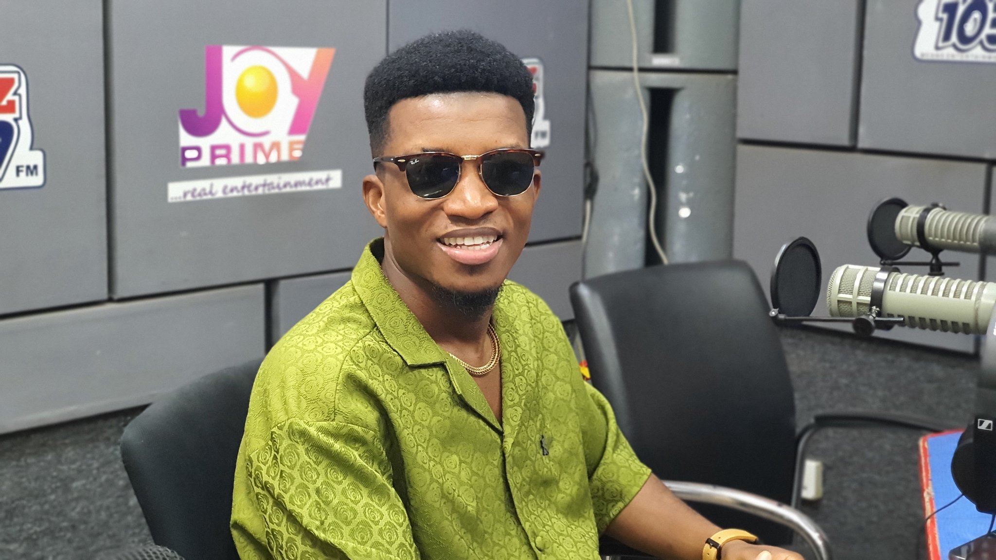 Ghanaian Musician Kofi Kinaata Suggests Voters Value Political Parties Over Country’s Wellbeing