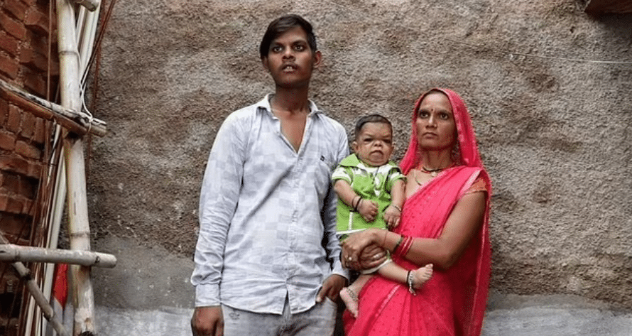 Ravi Kumar, the 25-year-old Who Stopped Growing in Height at Age 5, Goes Viral (Photo)