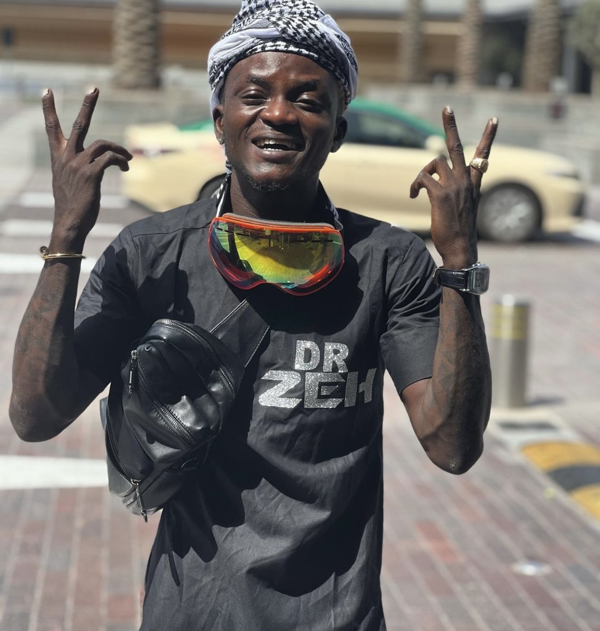 Video Surfaces of Portable Stuffing Dollar Bills into His Trousers During American Show